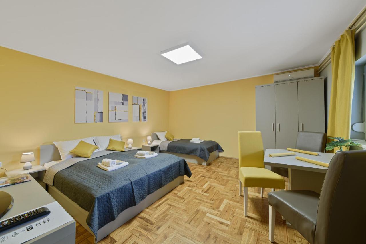 Appartamento Dumalux Garden Subotica Esterno foto