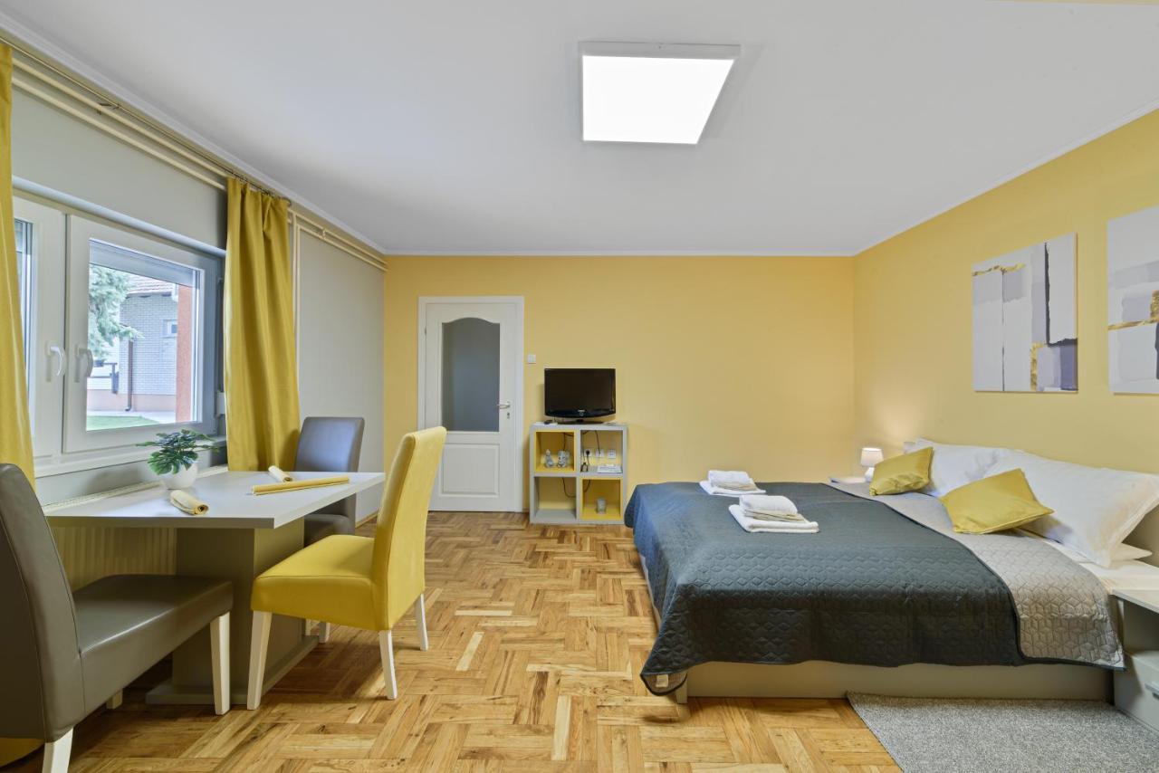 Appartamento Dumalux Garden Subotica Esterno foto